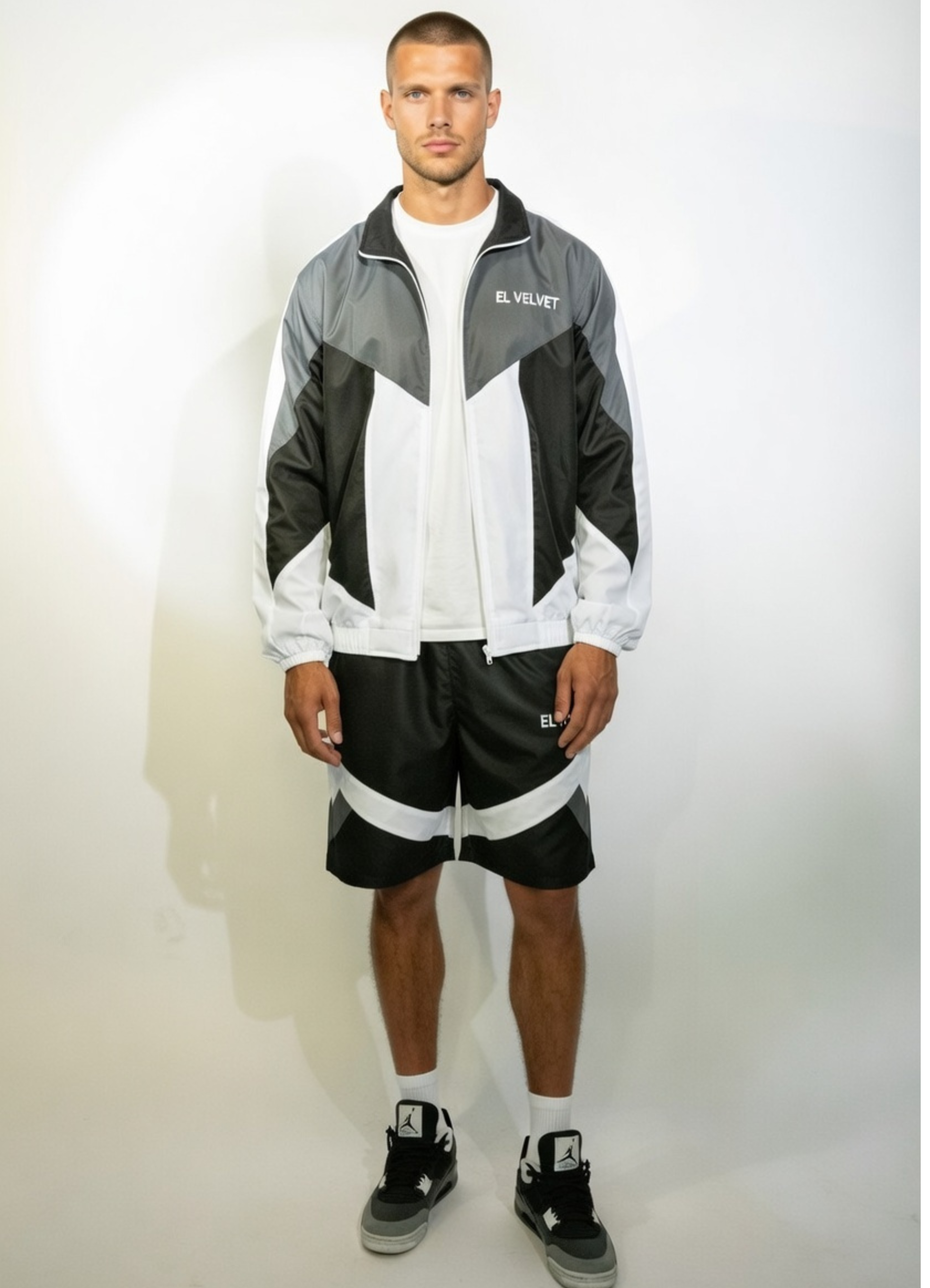 ISAZ White & Black Short set