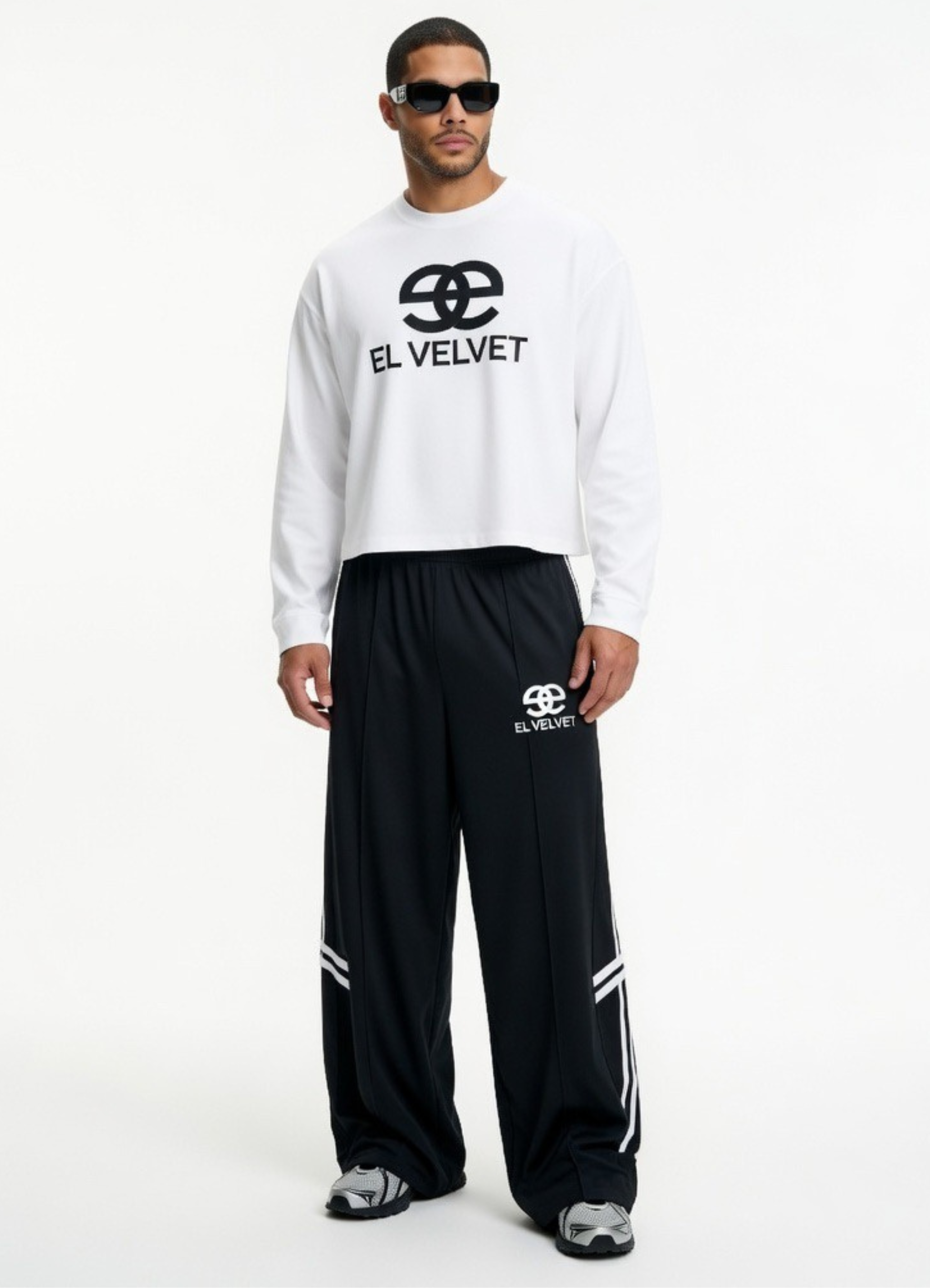 Men - White El Velvet Elegant Long sleeve Oversized T Shirt